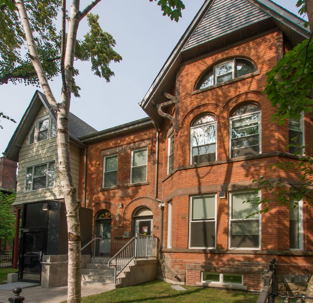 Native Men’s Residence – Homewood Avenue